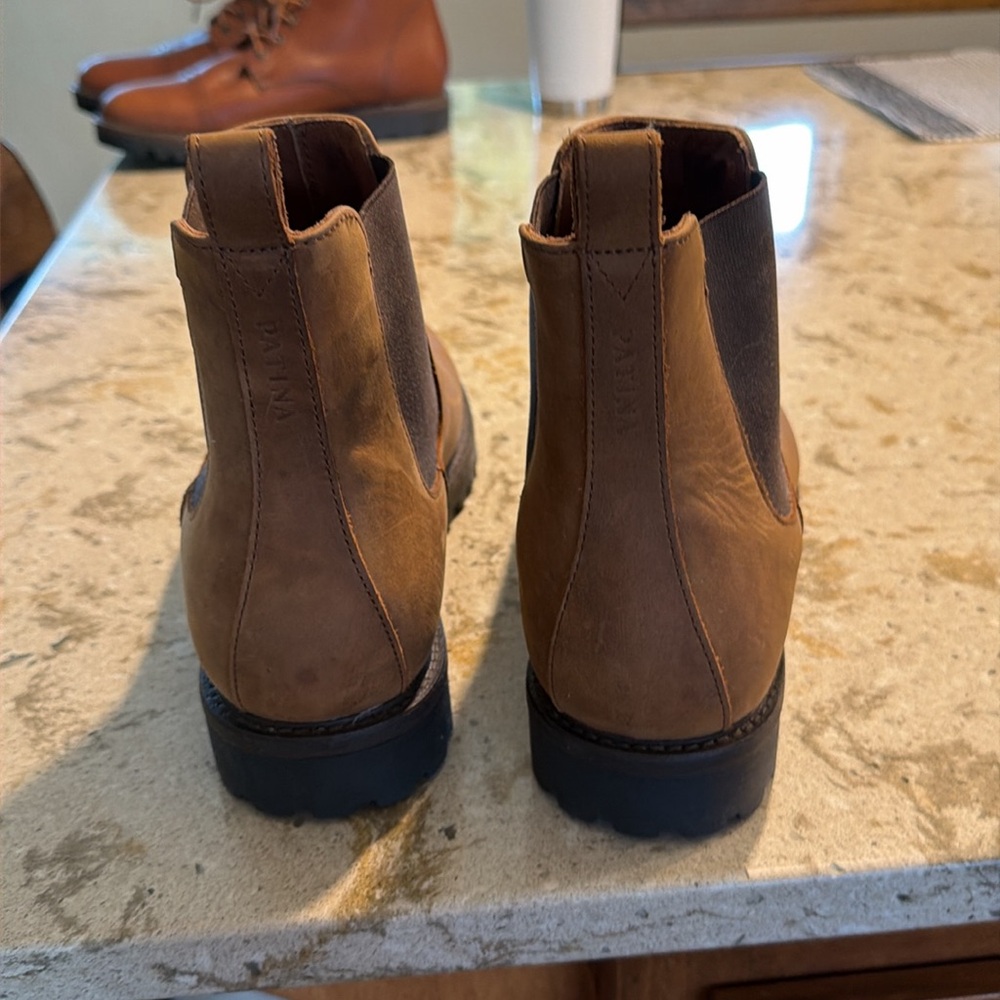 Leather pull on boots - Picture 3 of 5